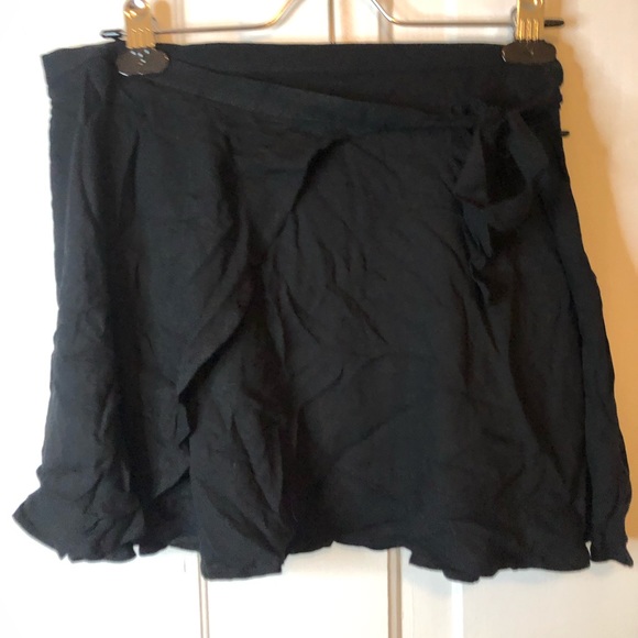 NWT Forever 21 Wrap Mini Skirt